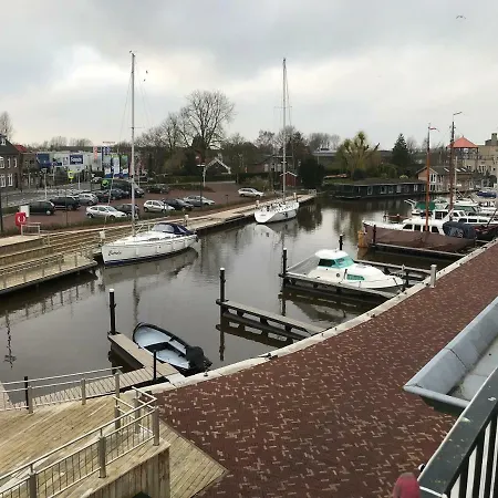 Aan De Haven *